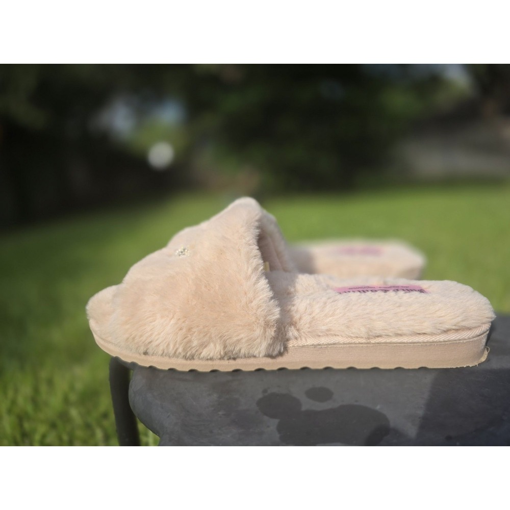 Juicy Couture Women's Pink Faux Fur Slide Slippers Rhinestone Crown - Picture 6 of 9